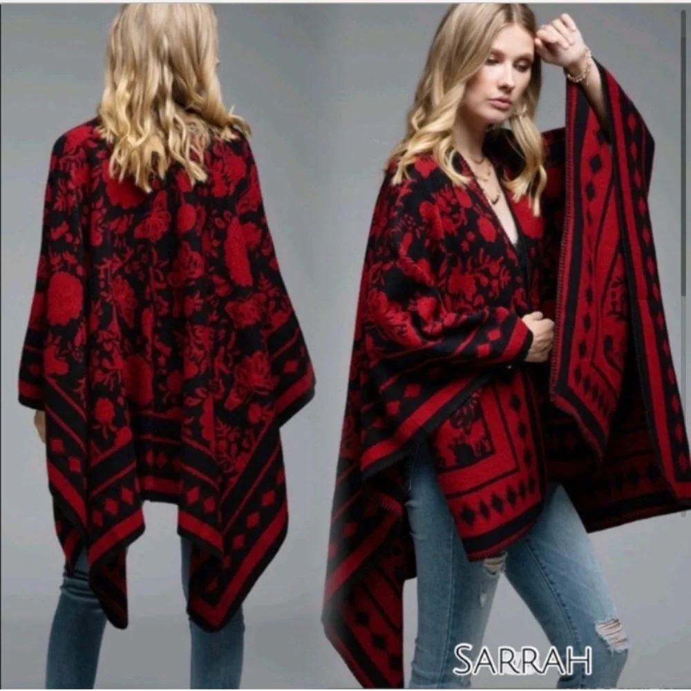 5 Star ⭐️ Rated. New Reversible Floral Butterfly Sweater Ruana Wrap - Picture 2 of 7